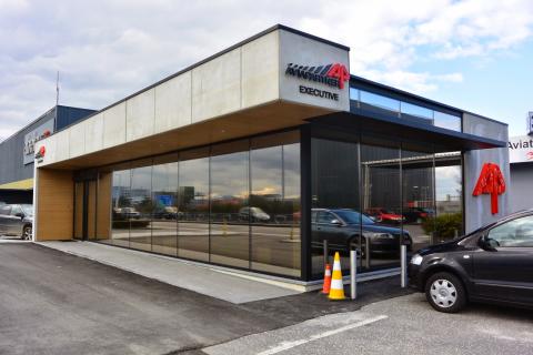avia partner zaventem , Avia VIP, aankomst privéjets Brussels airport.  https://aviavip.com/network/brussels-fbo/ 